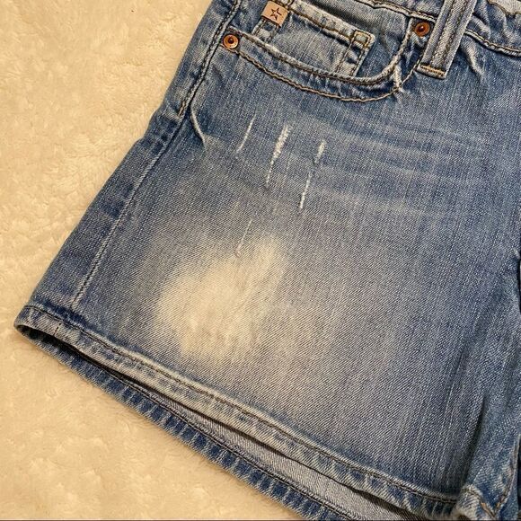 BIG STAR MADDIE MID RISE FIT SZ 30” Distressed Shorts Denim 🔥 - Picture 2 of 6